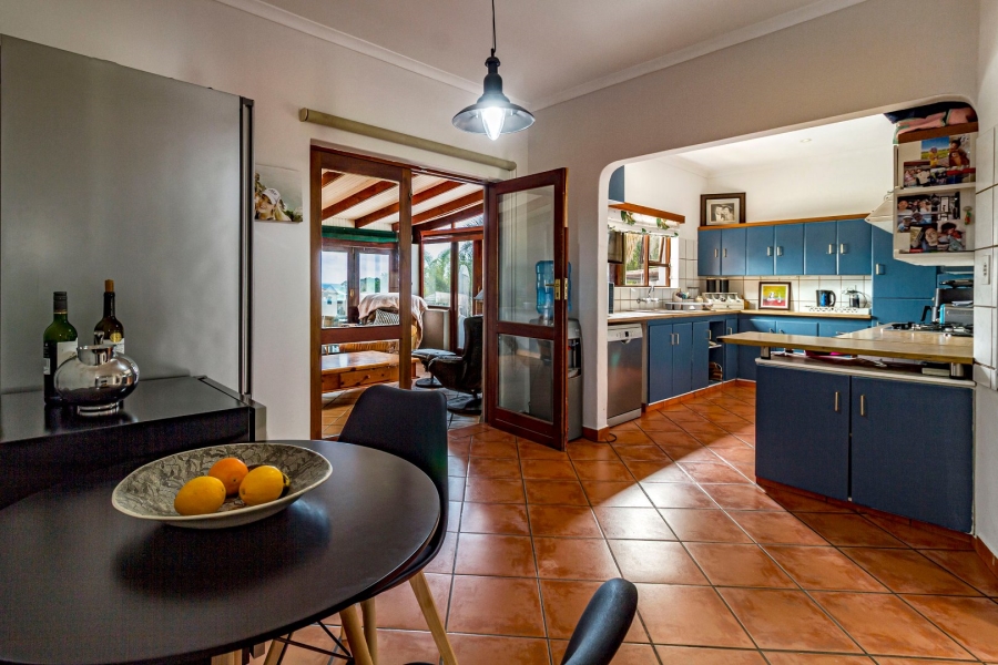 3 Bedroom Property for Sale in Die Wingerd Western Cape